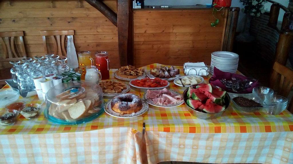 Agriturismo Ghiritina Франкавилла-ди-Сицилия Экстерьер фото